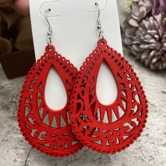 Red Casual Retro Simple Style Water Droplets Stoving Wood Dangly Earrings Boho - Picture 1 of 6